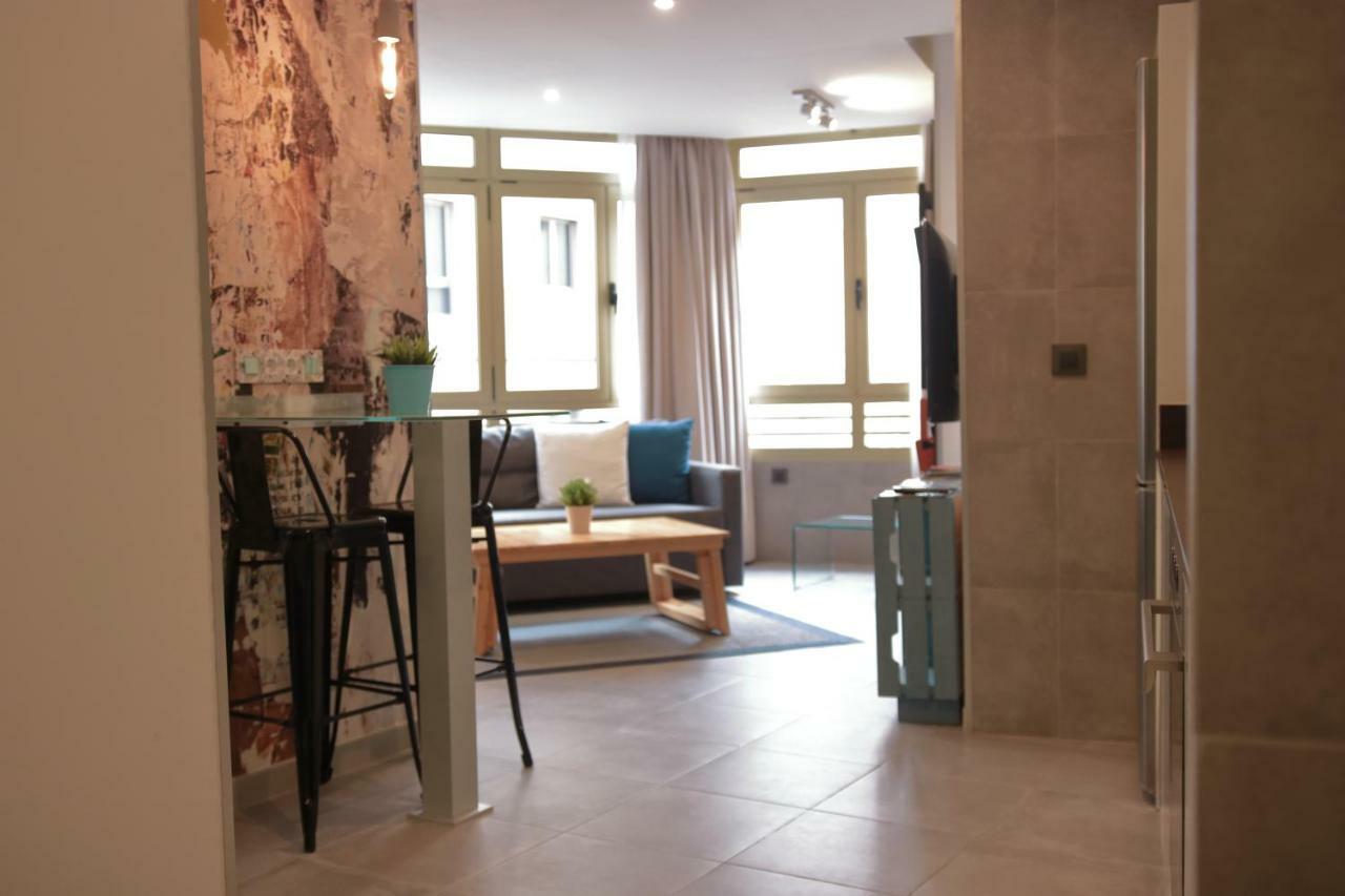 Piso Con Piscina Y Garaje En La Playa De Las Canteras Λας Πάλμας ντε Γκραν Κανάρια Εξωτερικό φωτογραφία