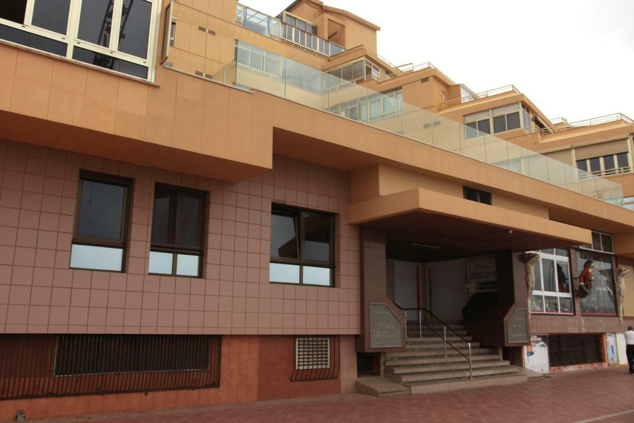 Piso Con Piscina Y Garaje En La Playa De Las Canteras Λας Πάλμας ντε Γκραν Κανάρια Εξωτερικό φωτογραφία